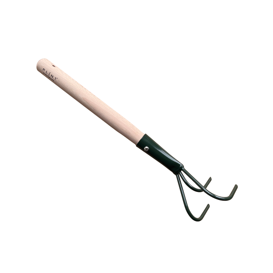 Hand cultivator